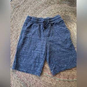 Sweat short Boys L 14/16, blue in excellent condition
